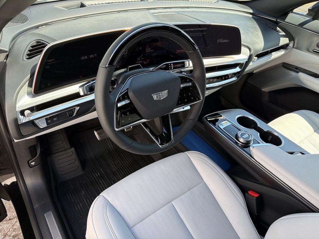 New 2027 CADILLAC LYRIQ Sport SUV