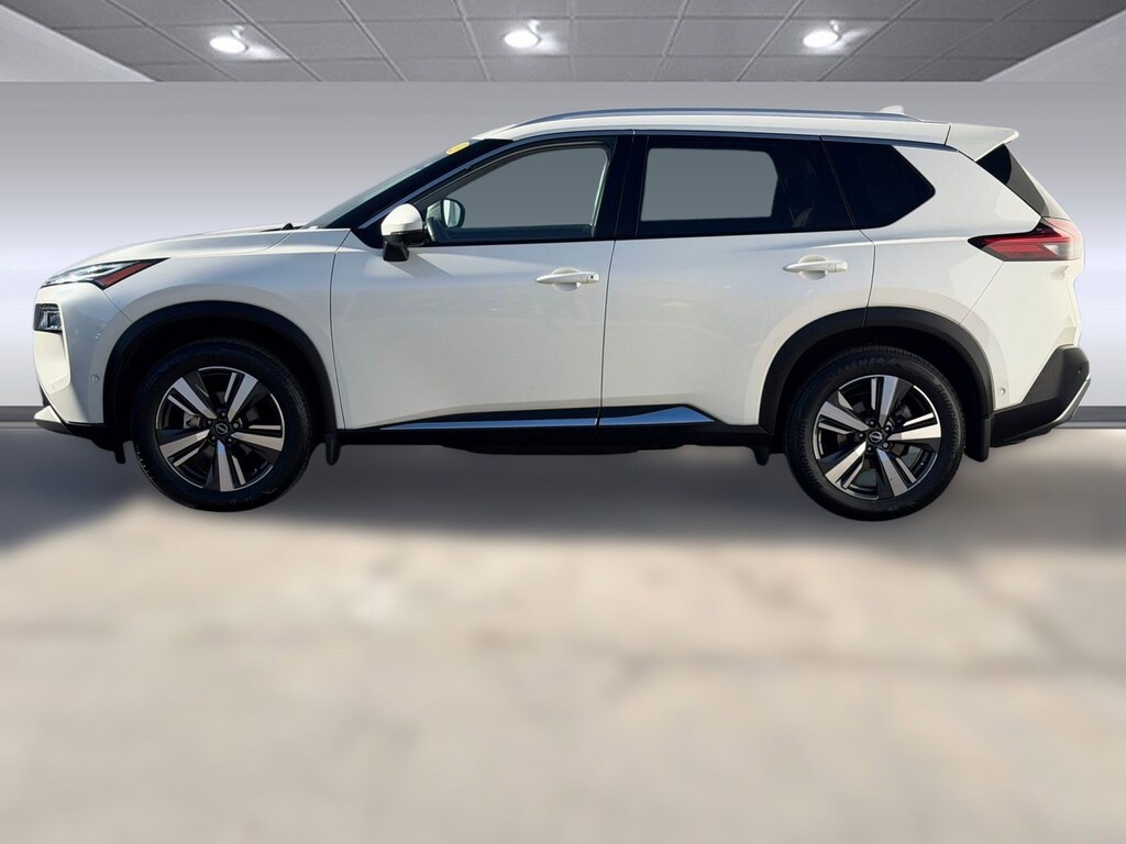 Used 2023 Nissan Rogue Platinum