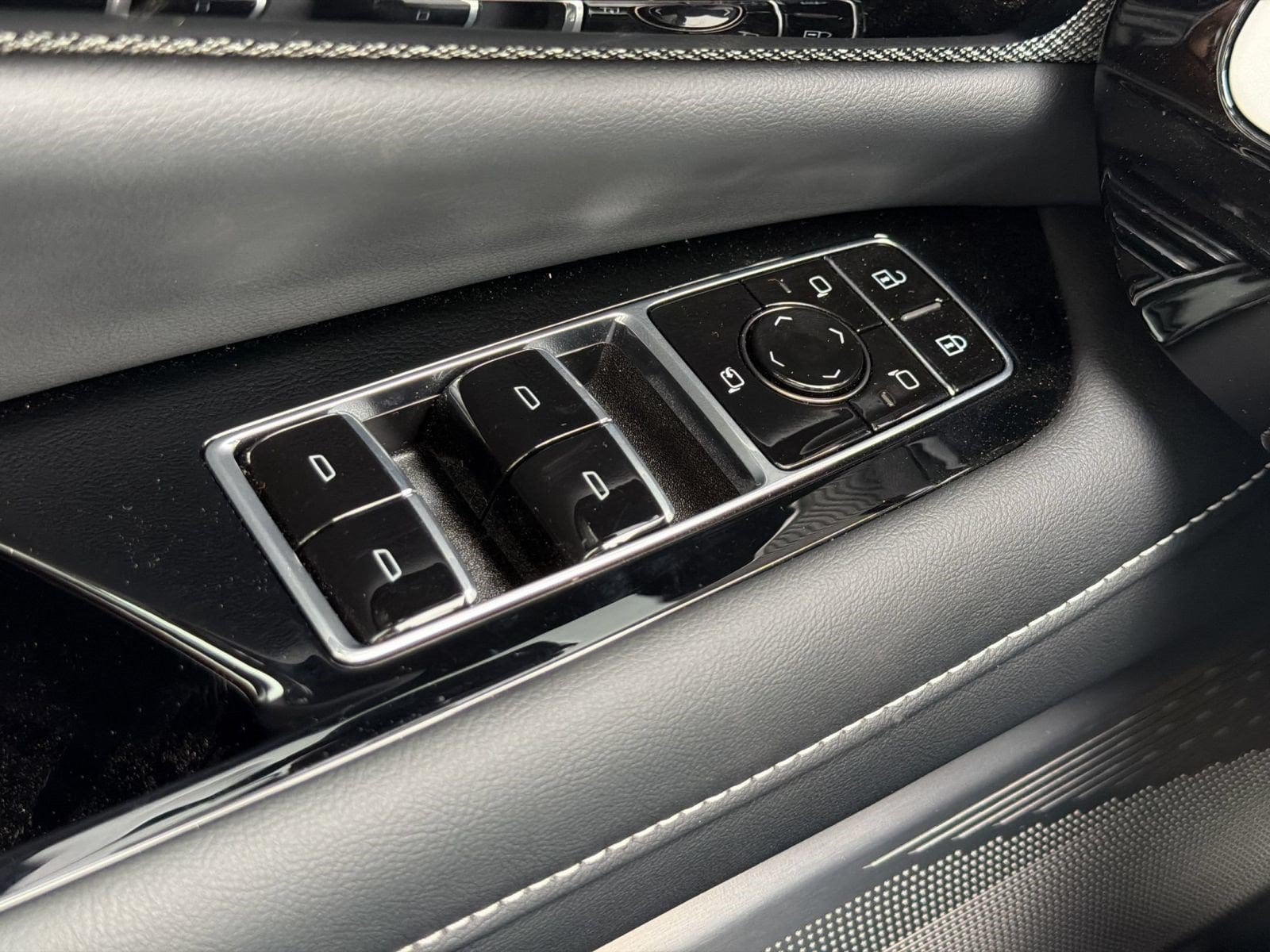 2026 Cadillac OPTIQ Sport - Photo 24