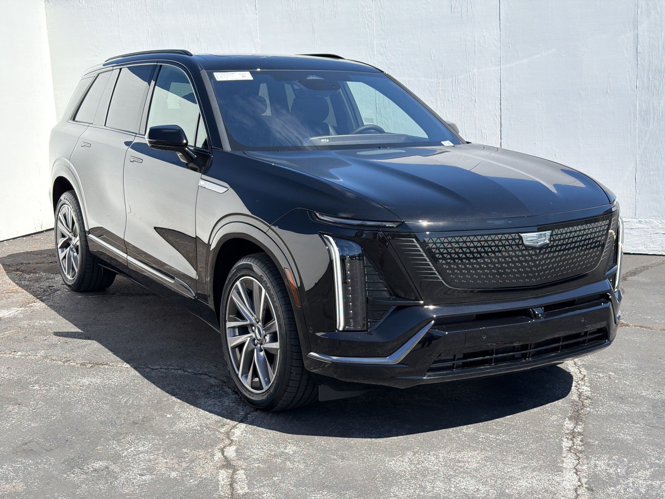 2027 Cadillac VISTIQ Sport - Photo 6