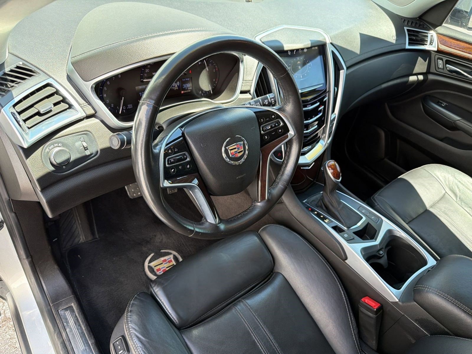 SRX Luxury Collection Crossover