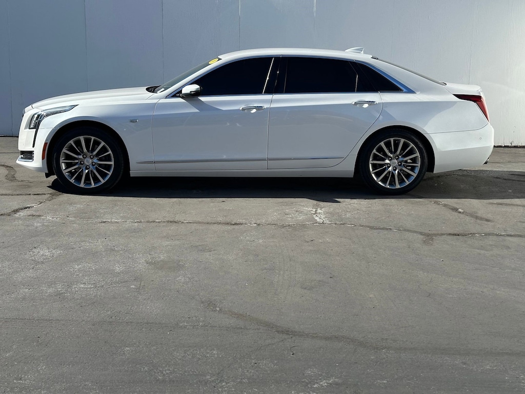 Used 2018 CADILLAC CT6 Luxury AWD Car