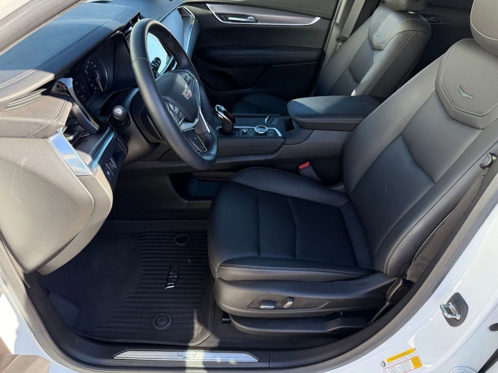Certified 2023 CADILLAC XT5 Luxury SUV
