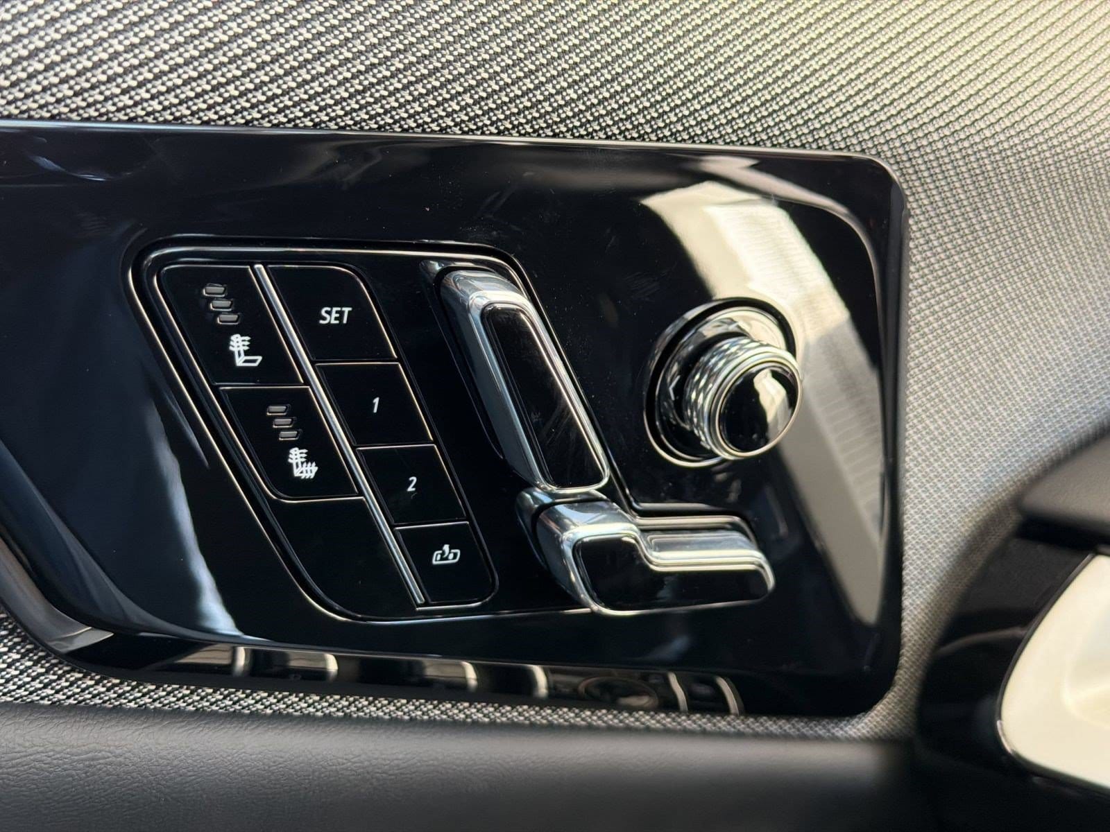 2026 Cadillac OPTIQ Luxury - Photo 26