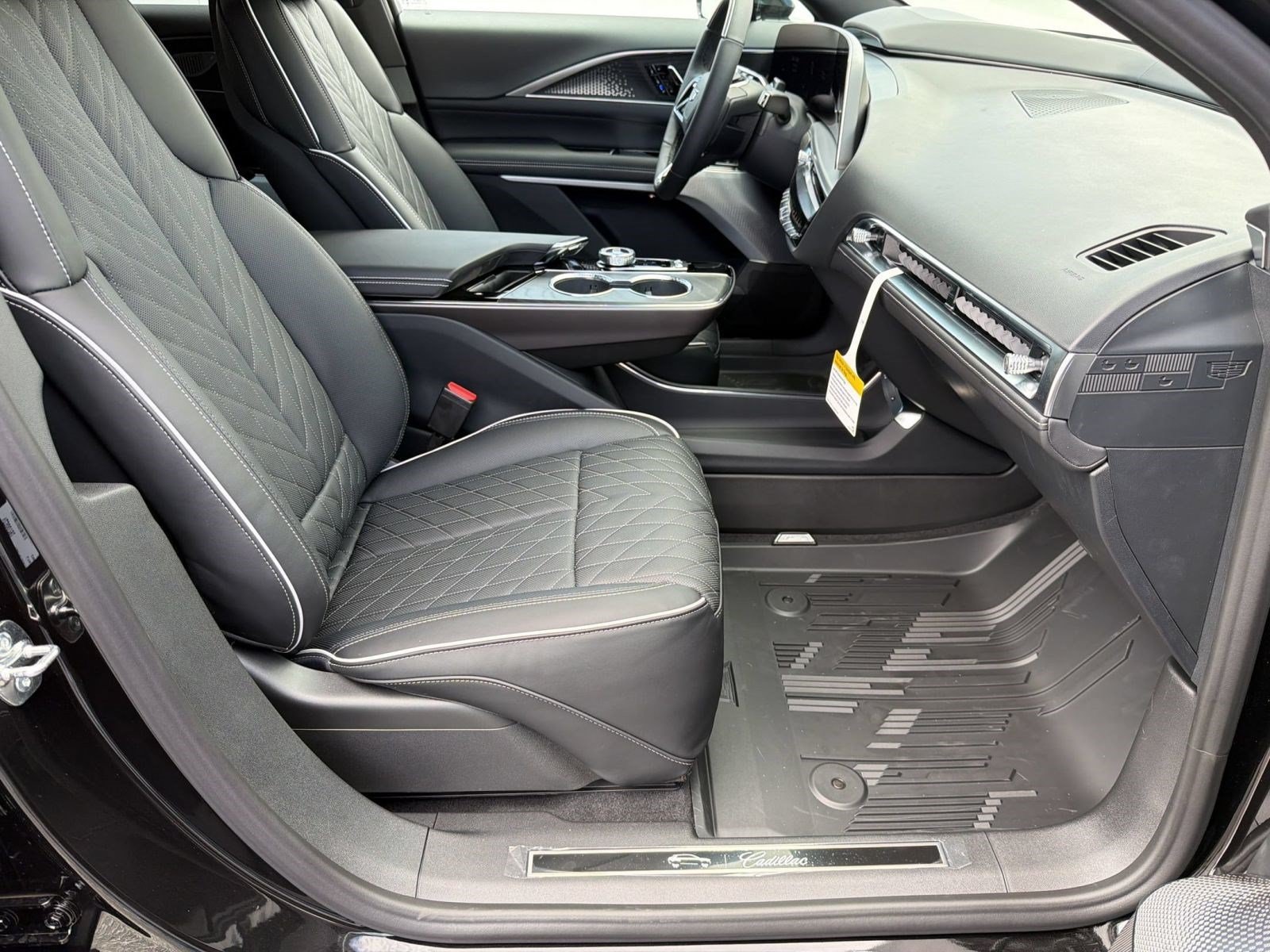 2027 Cadillac LYRIQ Signature Sport - Photo 23