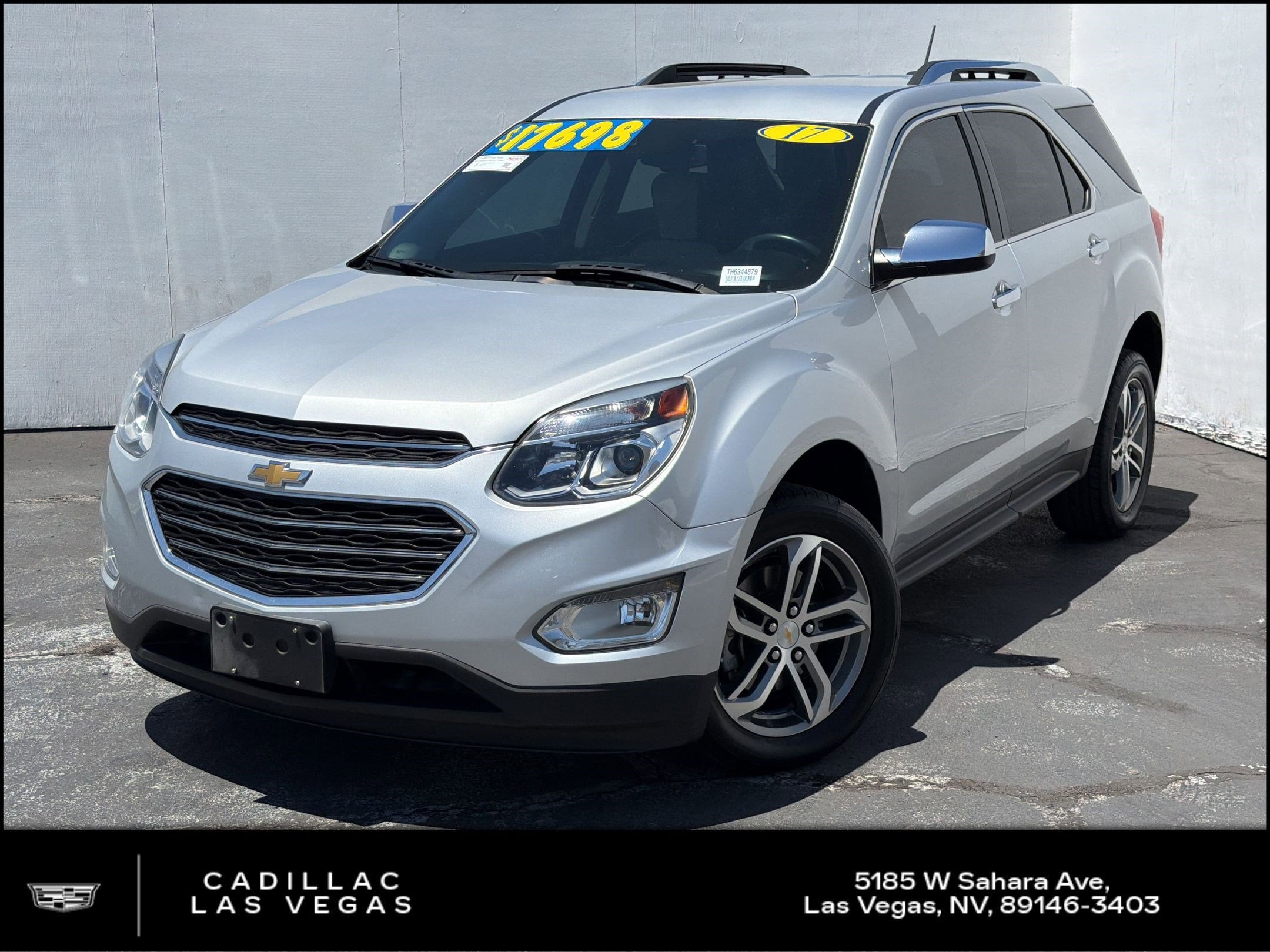 2017 Chevrolet Equinox AWD Premier's photo