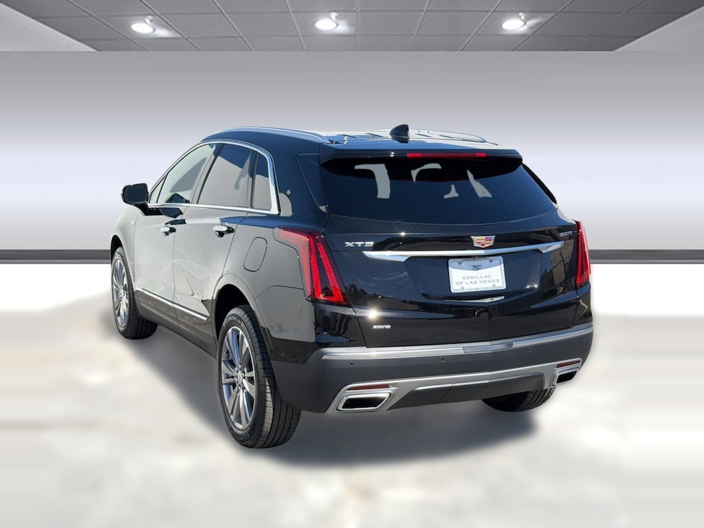 New 2026 CADILLAC XT5 Premium Luxury SUV