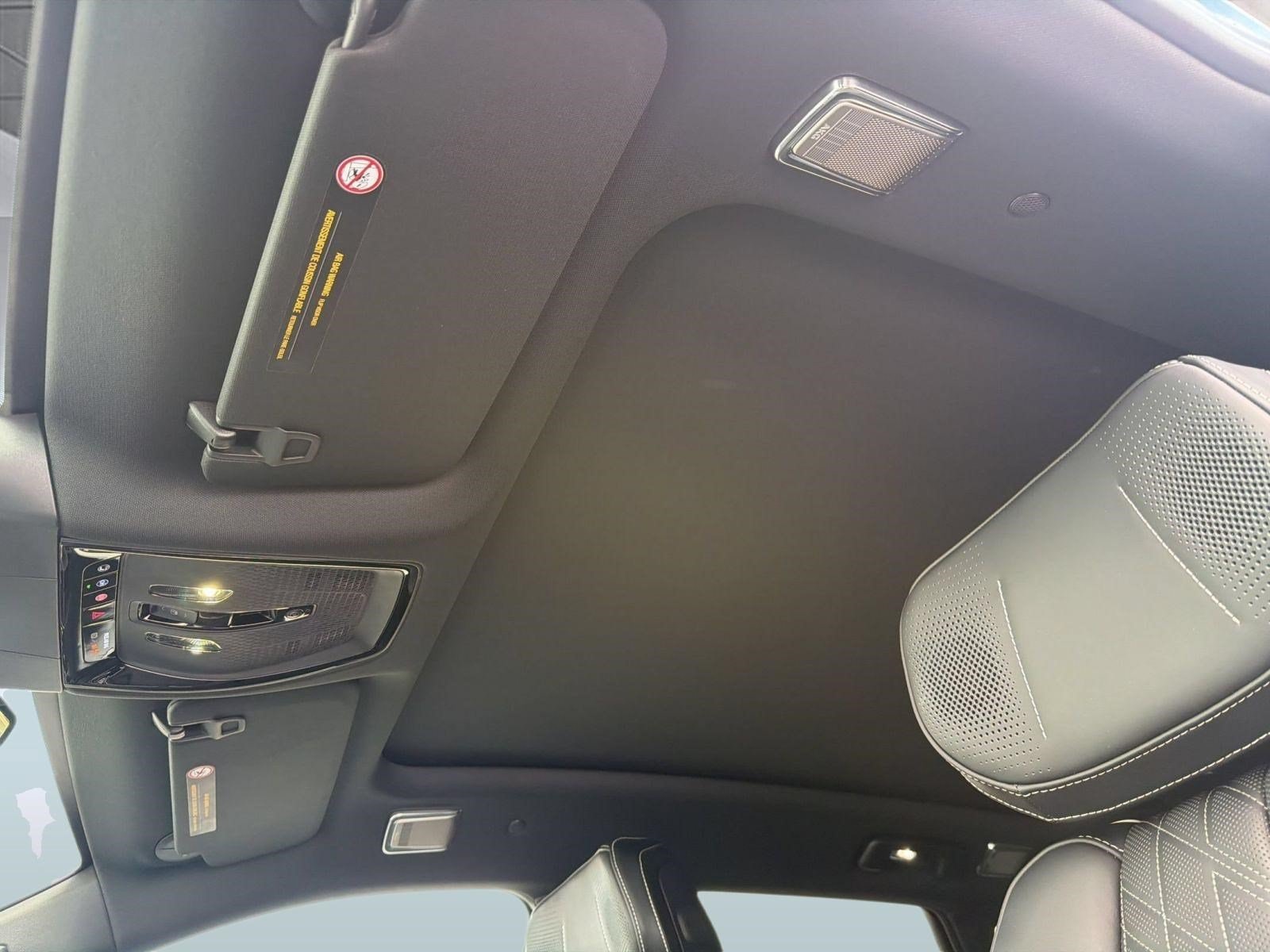 2027 Cadillac LYRIQ Signature Sport - Photo 22