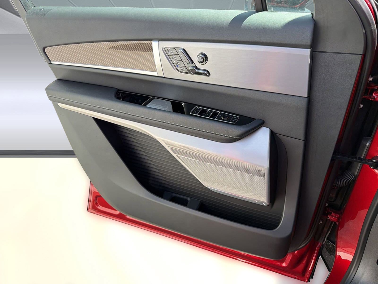 2026 Cadillac VISTIQ Luxury - Photo 18