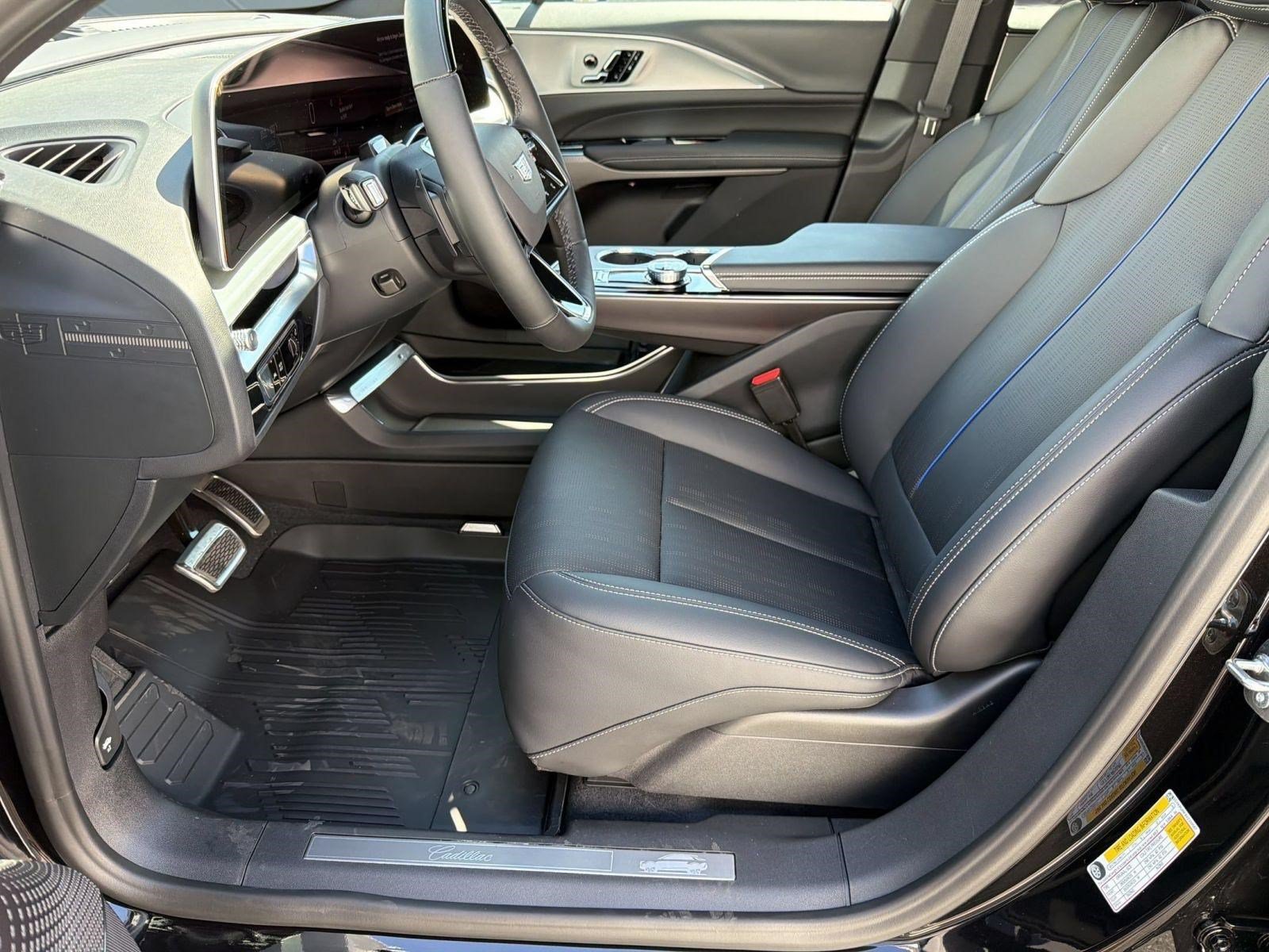 New 2027 CADILLAC LYRIQ Sport SUV