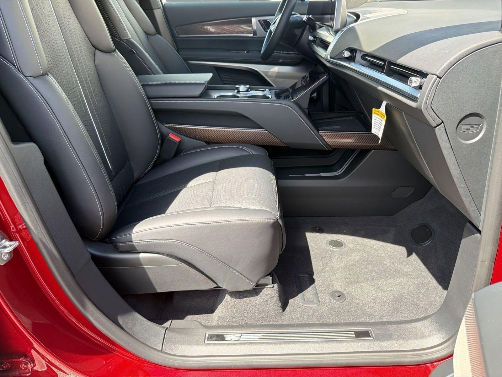 2026 Cadillac VISTIQ Luxury - Photo 29