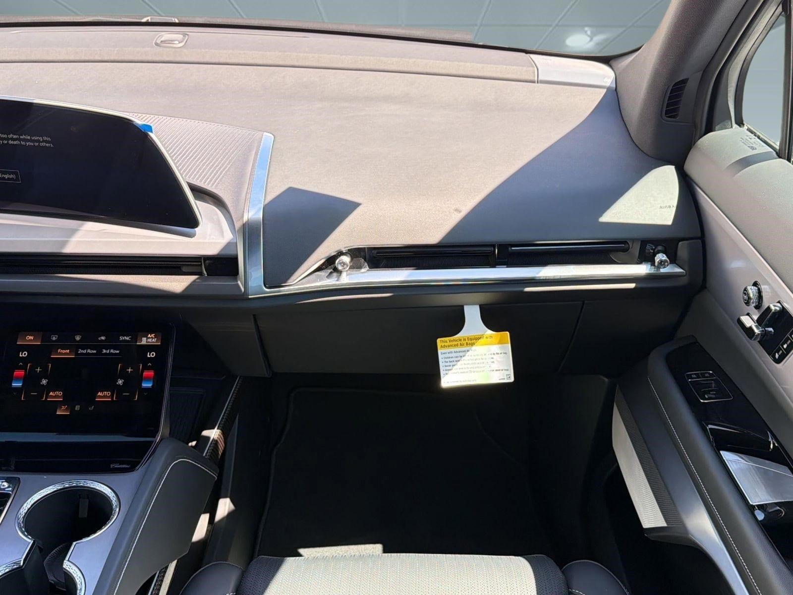 2026 Cadillac VISTIQ Sport - Photo 27