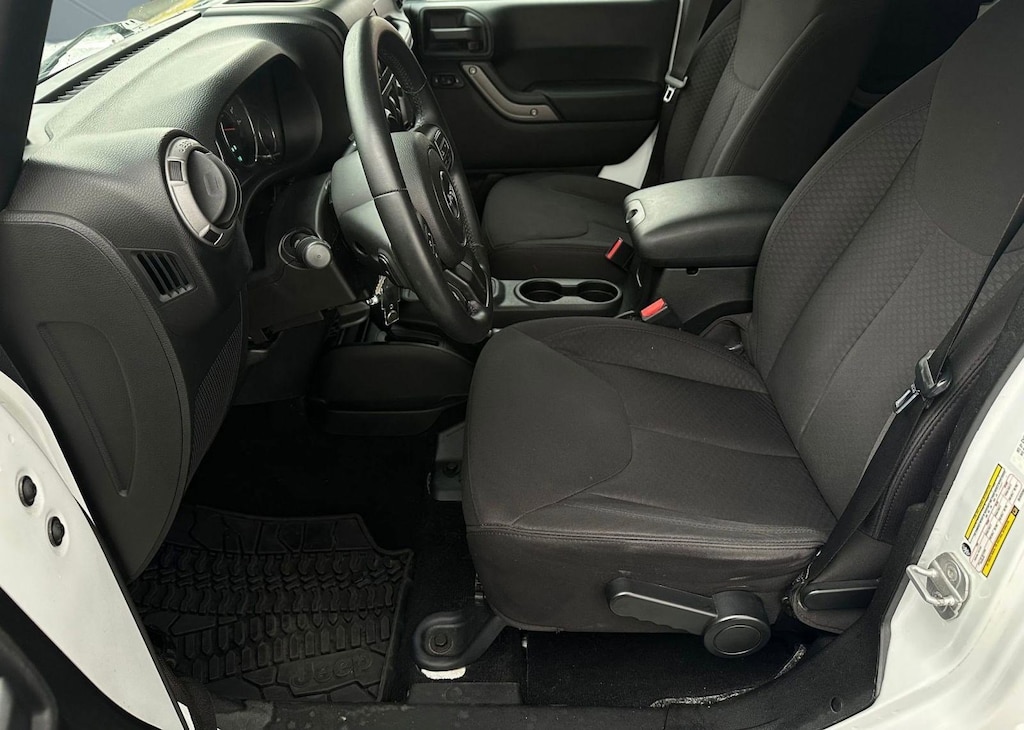 Used 2013 Jeep Wrangler Unlimited Sport