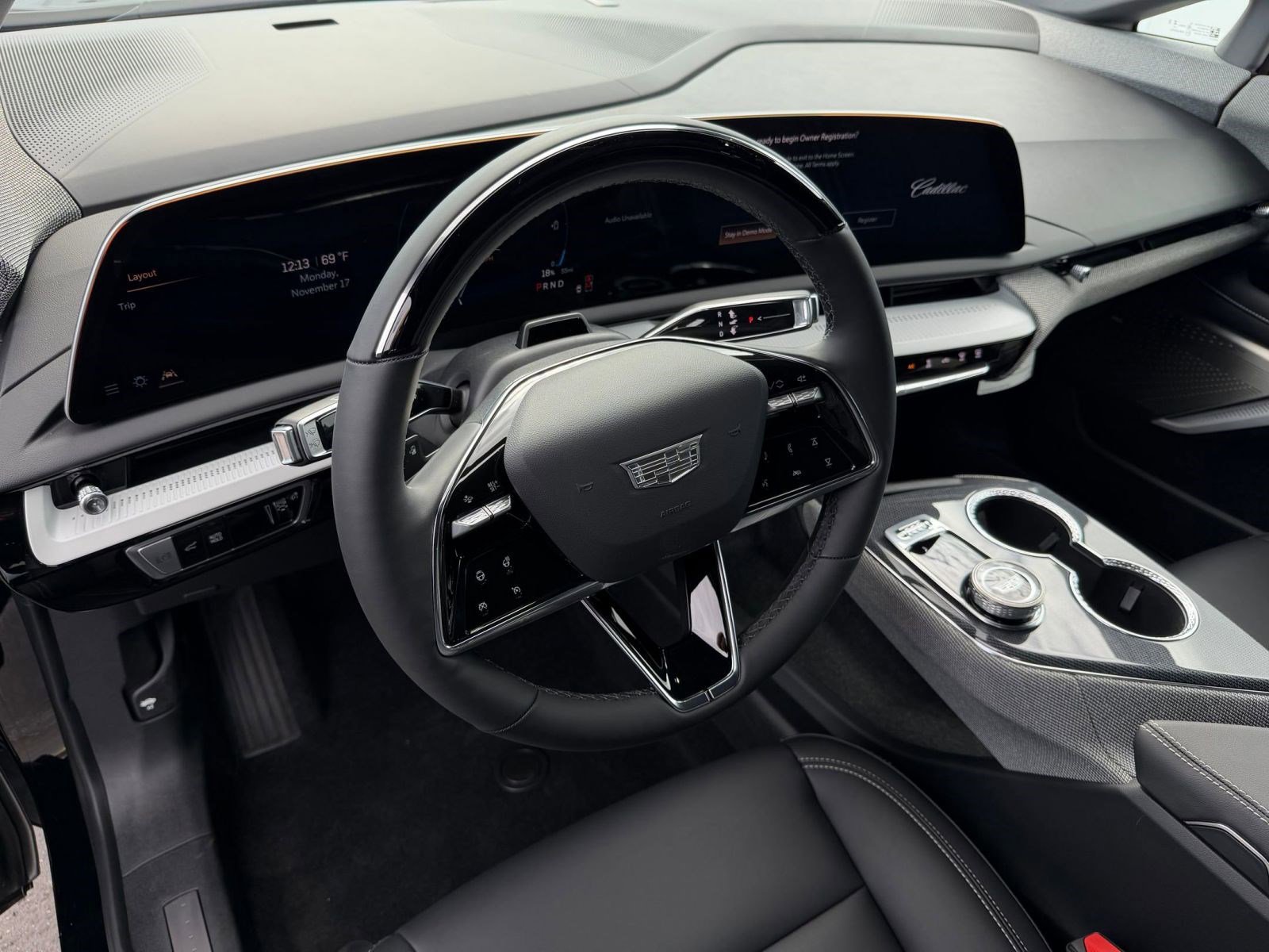 2026 Cadillac Optiq Luxury photo 3