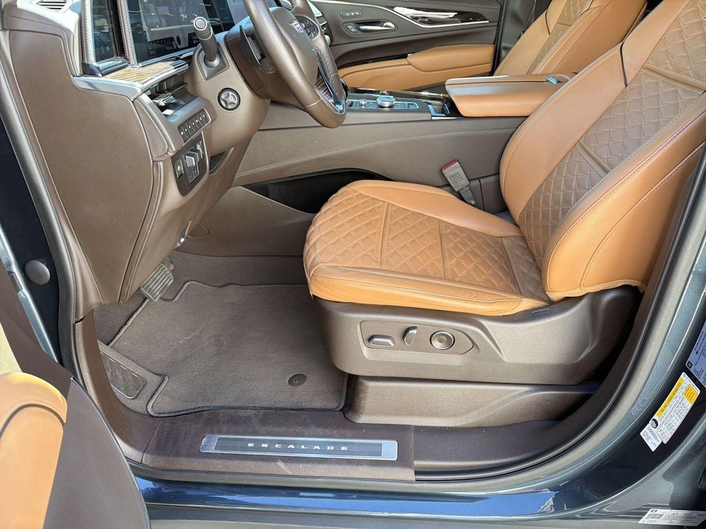 Used 2021 CADILLAC Escalade Premium Luxury SUV