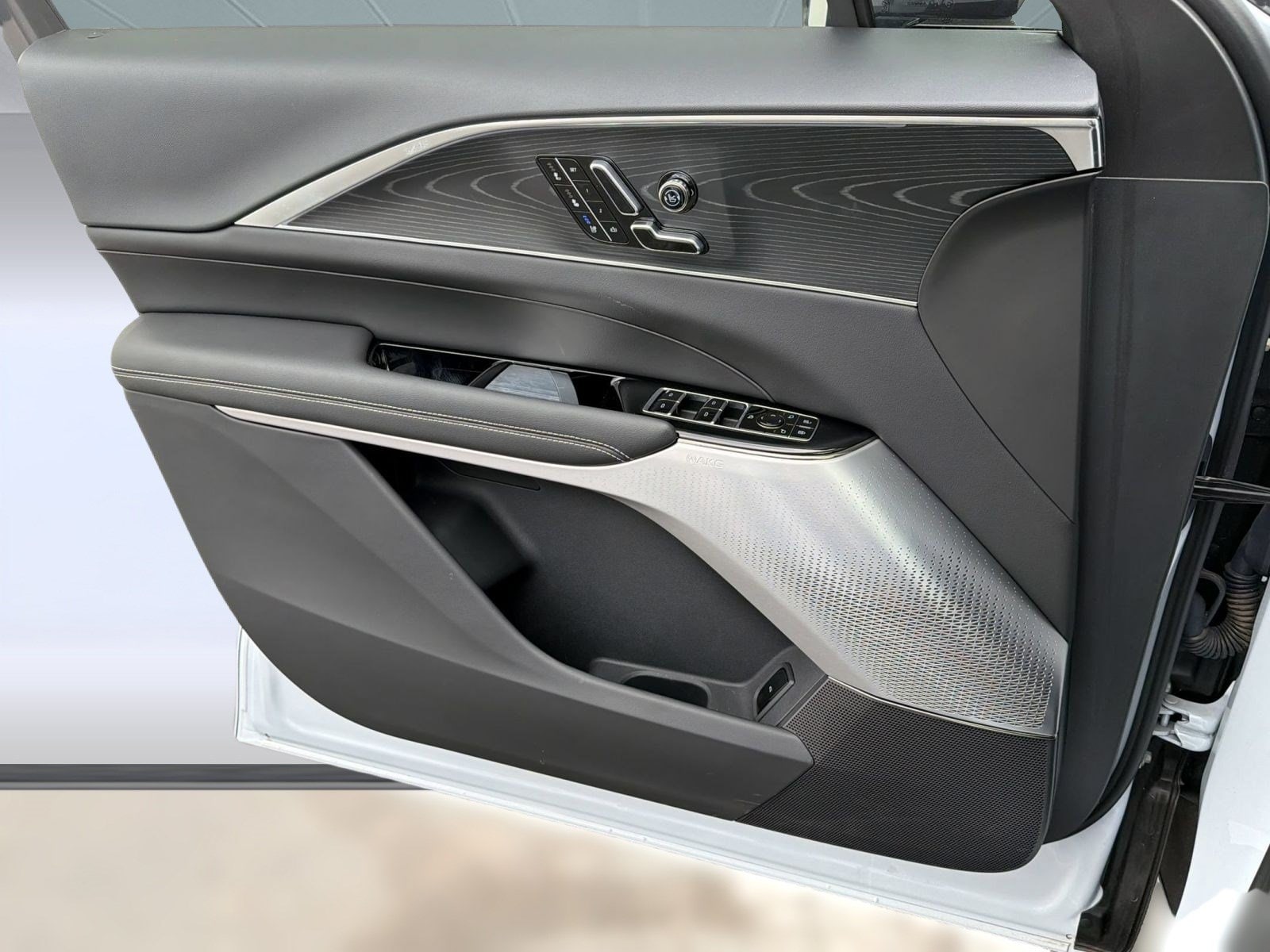 2026 Cadillac LYRIQ V - Photo 24