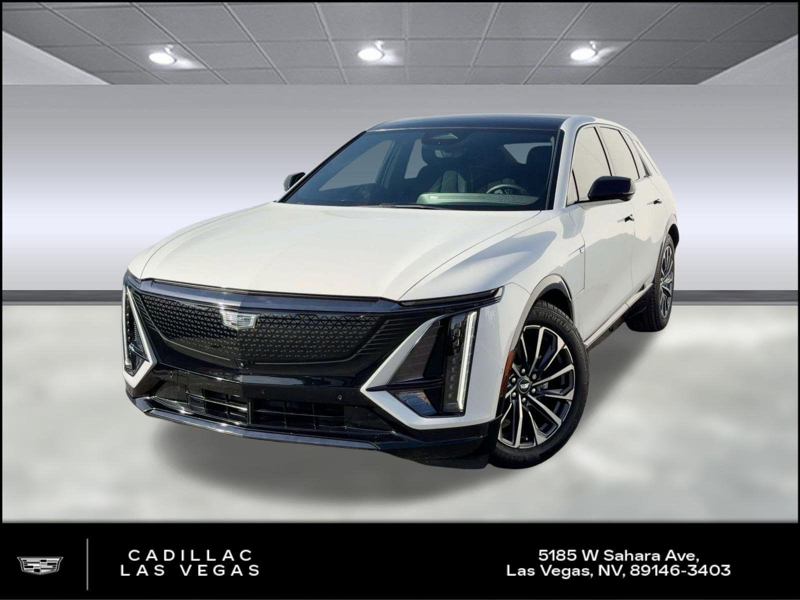 2024 Cadillac LYRIQ Sport 3's photo