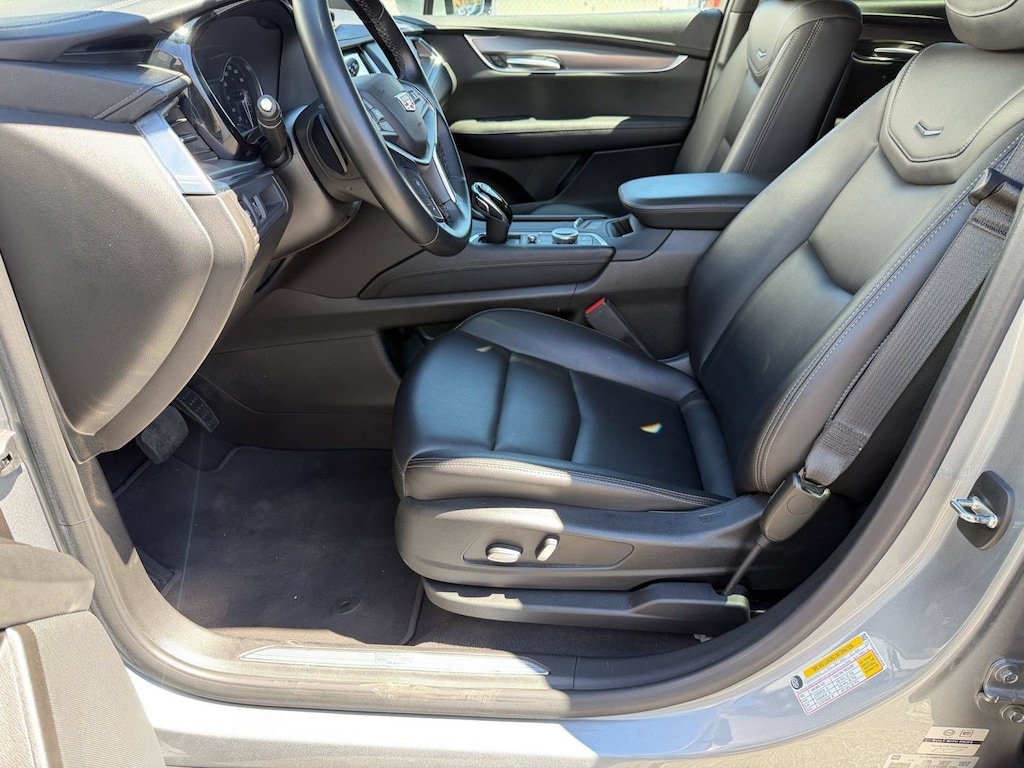 Certified 2024 CADILLAC XT5 Luxury SUV