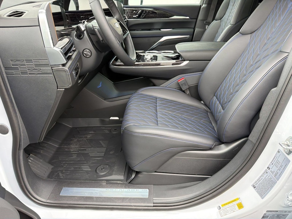 New 2026 CADILLAC ESCALADE IQ Sport SUV
