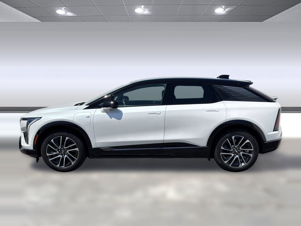 Certified 2025 CADILLAC OPTIQ Sport 1 SUV