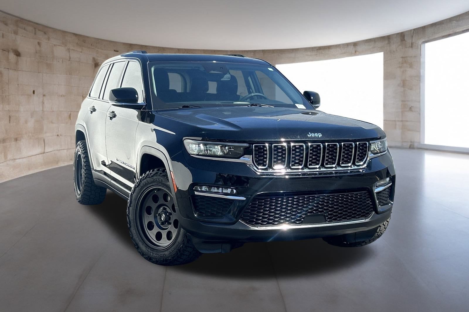Used 2022 Jeep Grand Cherokee 4xe with VIN 1C4RJYB69N8760246 for sale in Las Vegas, NV