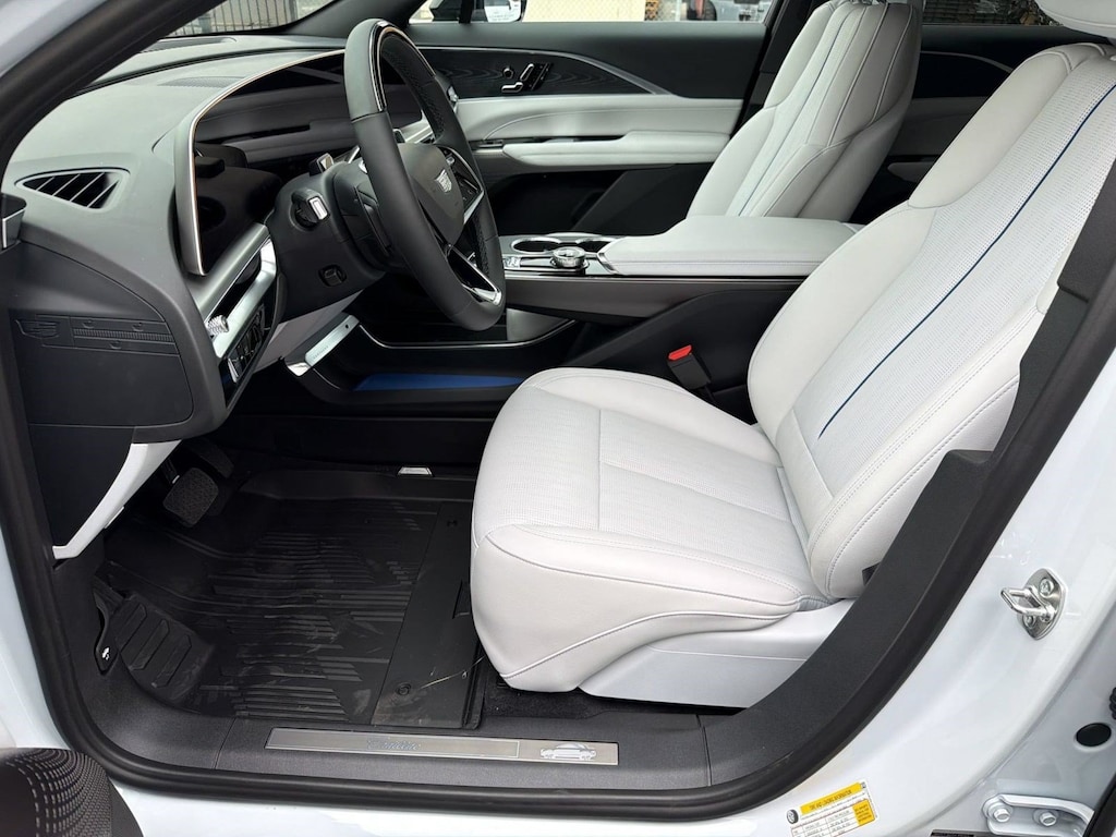 New 2026 CADILLAC LYRIQ Sport SUV