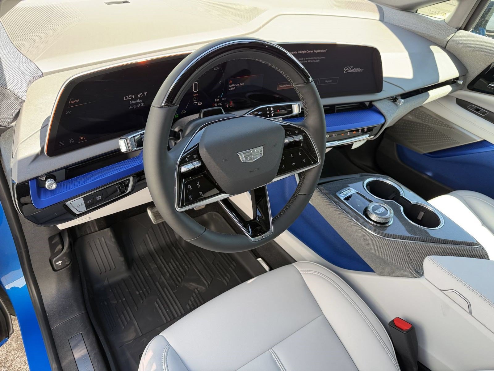 New 2027 CADILLAC OPTIQ Luxury SUV