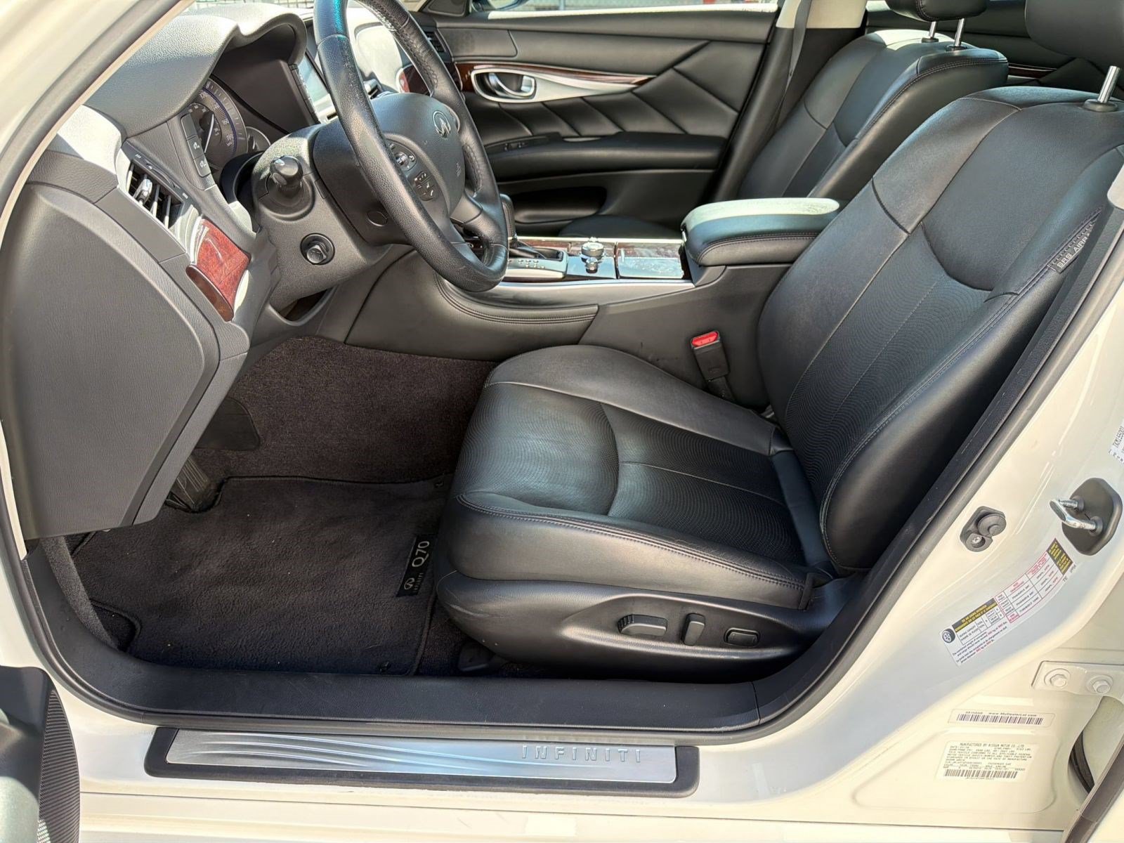 Q70 5.6 Luxe