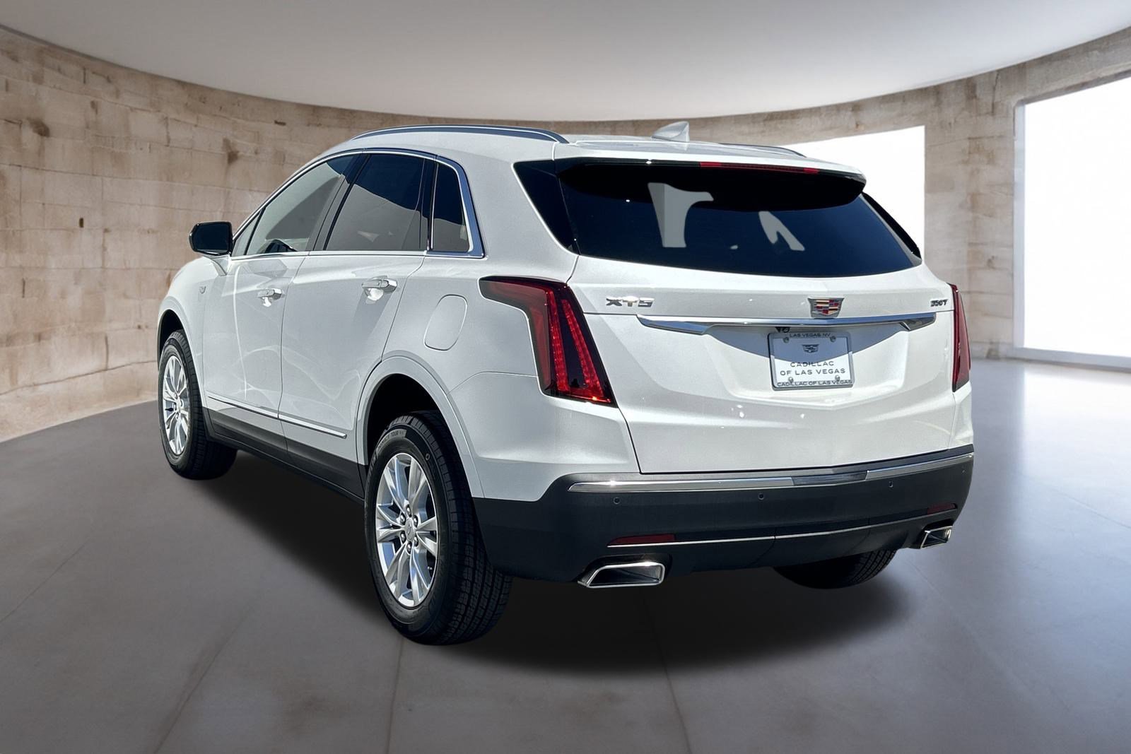 2025 Cadillac XT5 Luxury photo 4