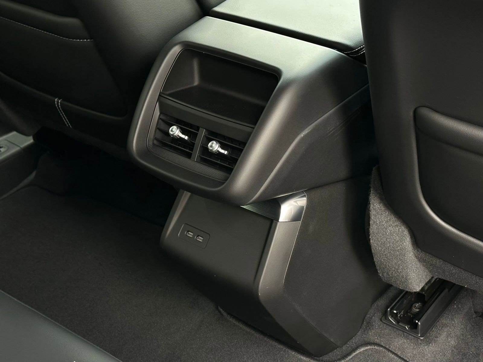 2026 Cadillac LYRIQ Sport - Photo 33