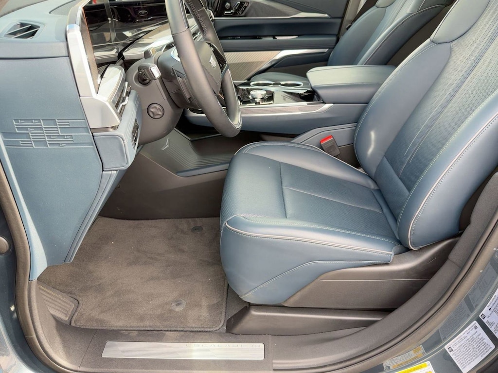 Certified 2025 CADILLAC Escalade IQ Sport 2 SUV