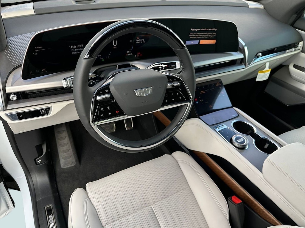 New 2026 CADILLAC VISTIQ Sport SUV