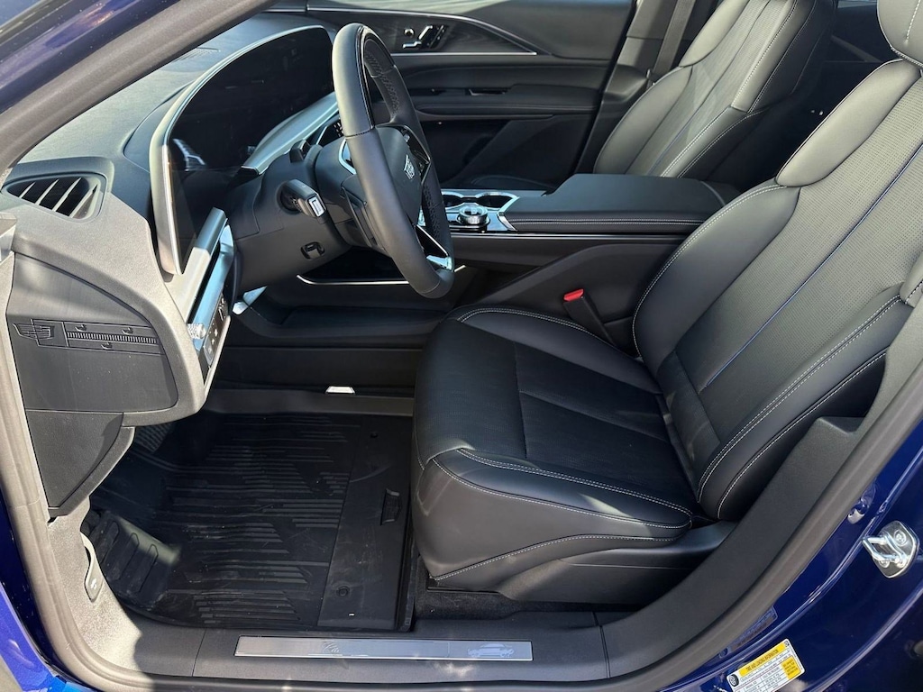 New 2026 CADILLAC LYRIQ Sport SUV