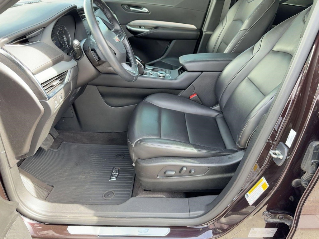 Used 2020 CADILLAC XT4 FWD Premium Luxury SUV