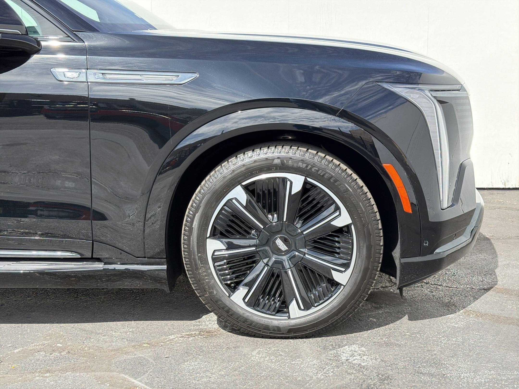 2026 Cadillac Escalade IQ Sport - Photo 10