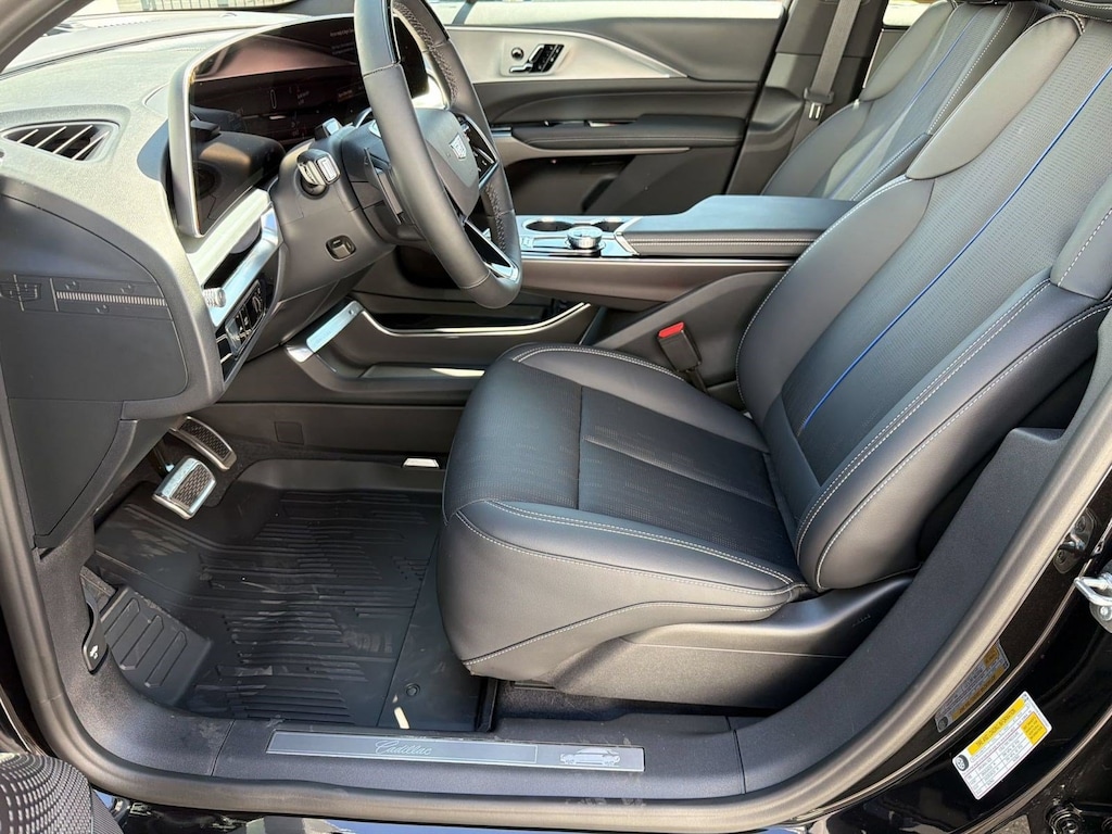 New 2027 CADILLAC LYRIQ Sport SUV