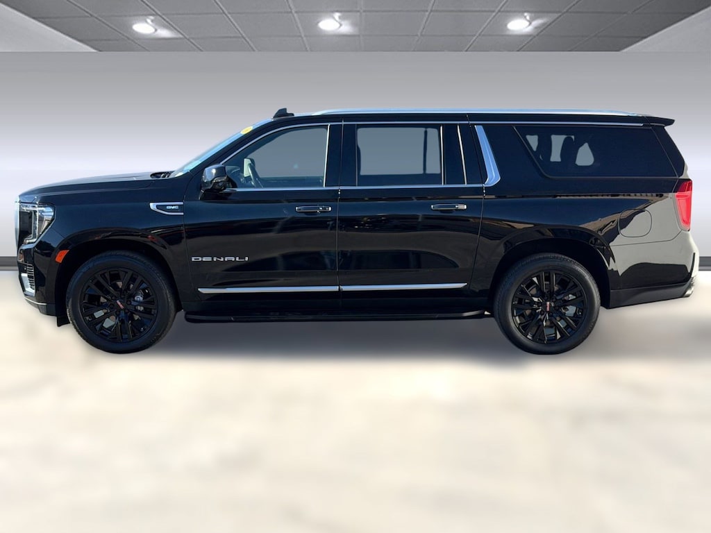 Used 2023 GMC Yukon XL Denali SUV