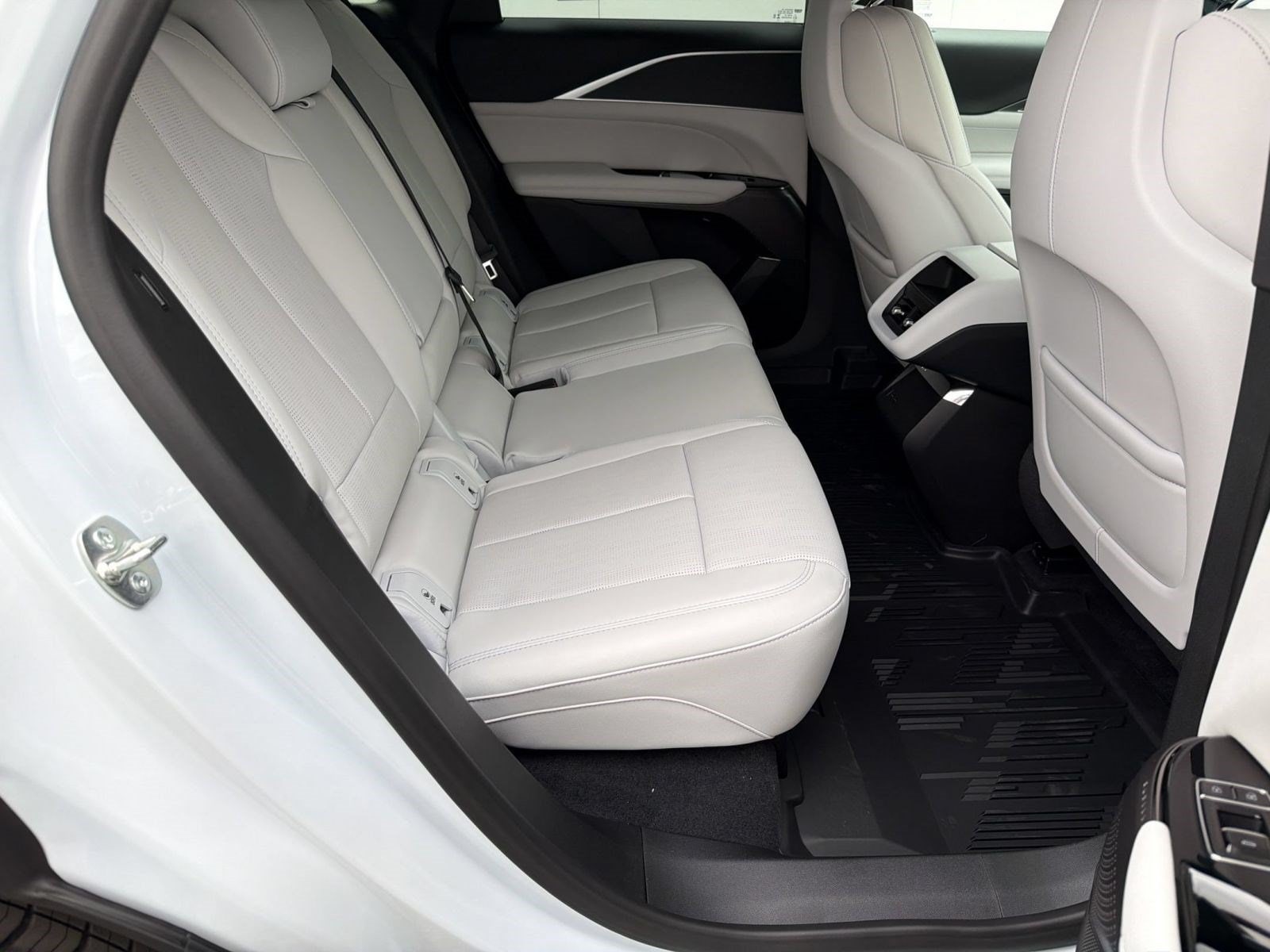 2026 Cadillac LYRIQ Sport - Photo 30