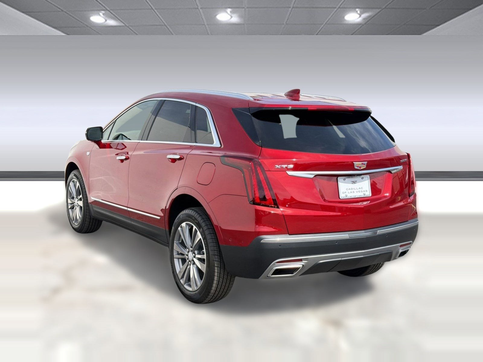 2026 Cadillac XT5 Premium Luxury - Photo 3