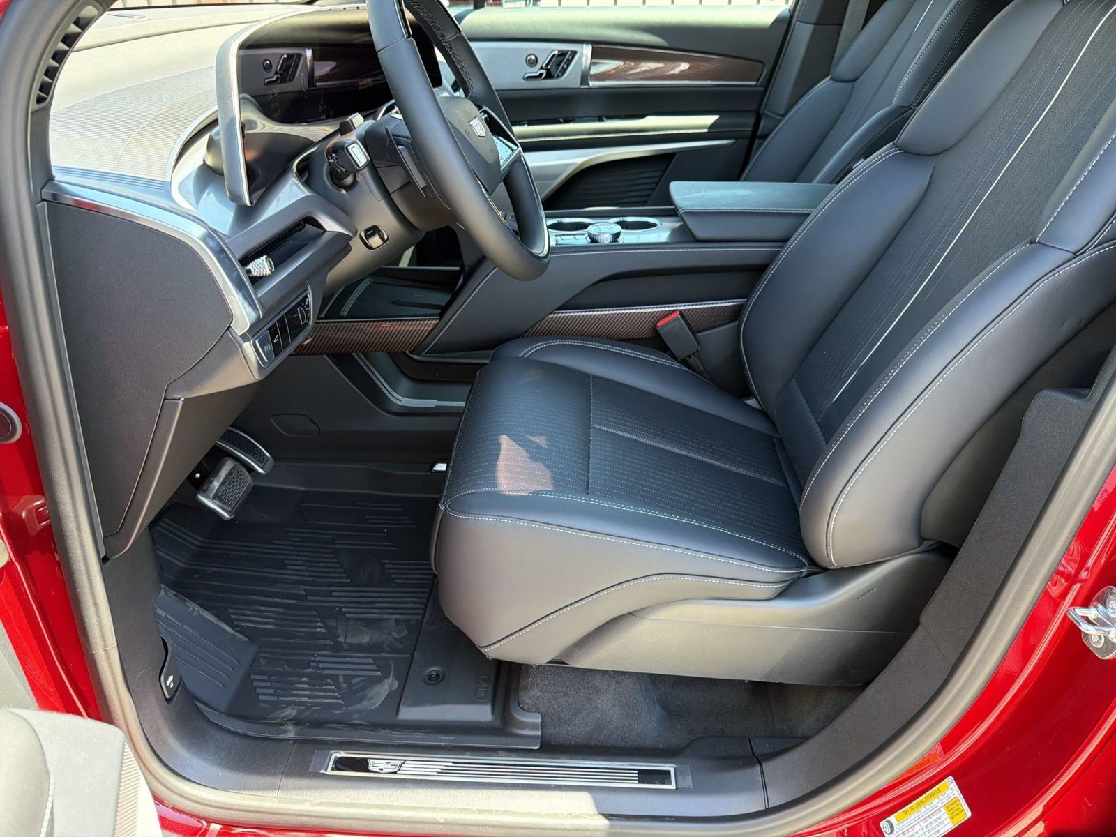 New 2027 CADILLAC VISTIQ Sport SUV