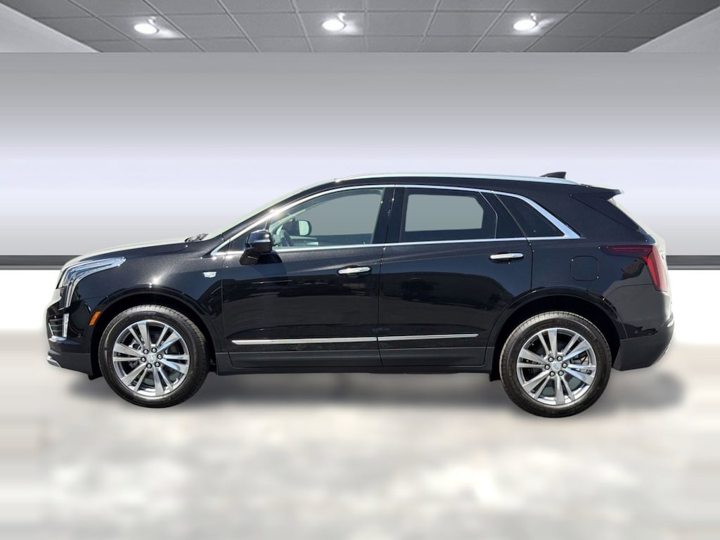 New 2026 CADILLAC XT5 Premium Luxury SUV