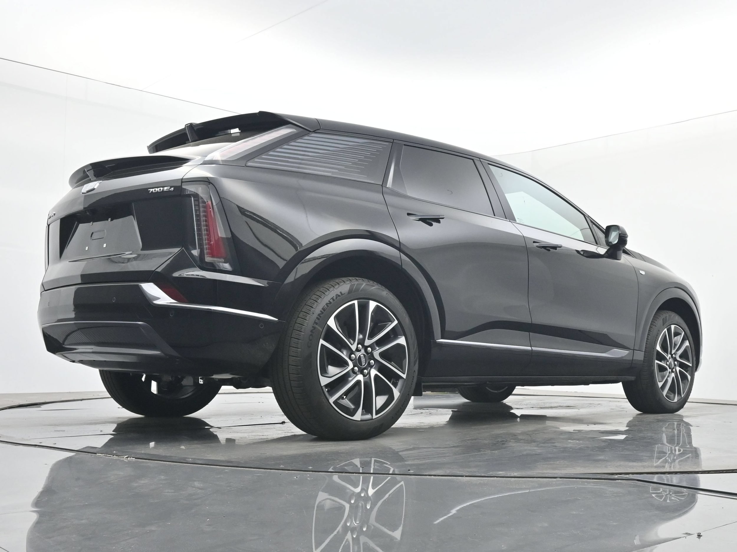 2026 Cadillac OPTIQ Sport - Photo 19