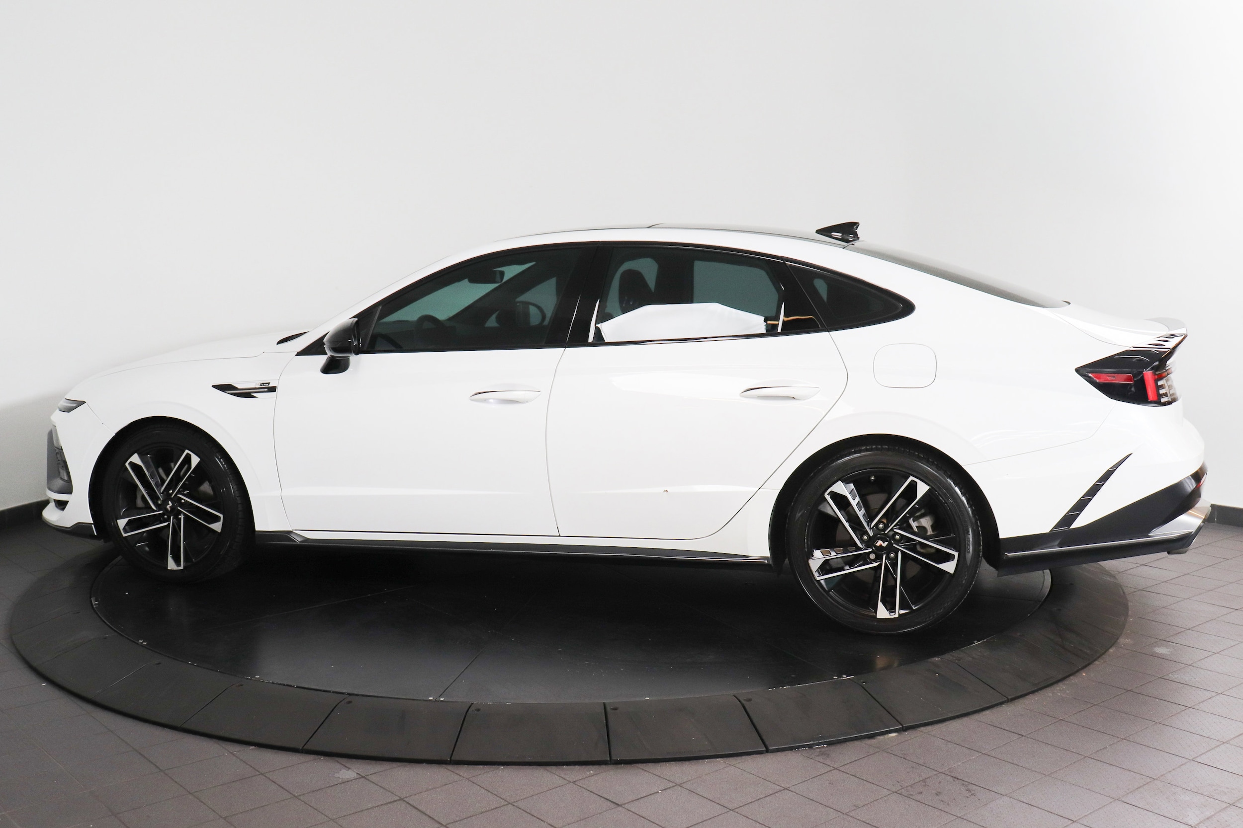 2024 Hyundai Sonata 3