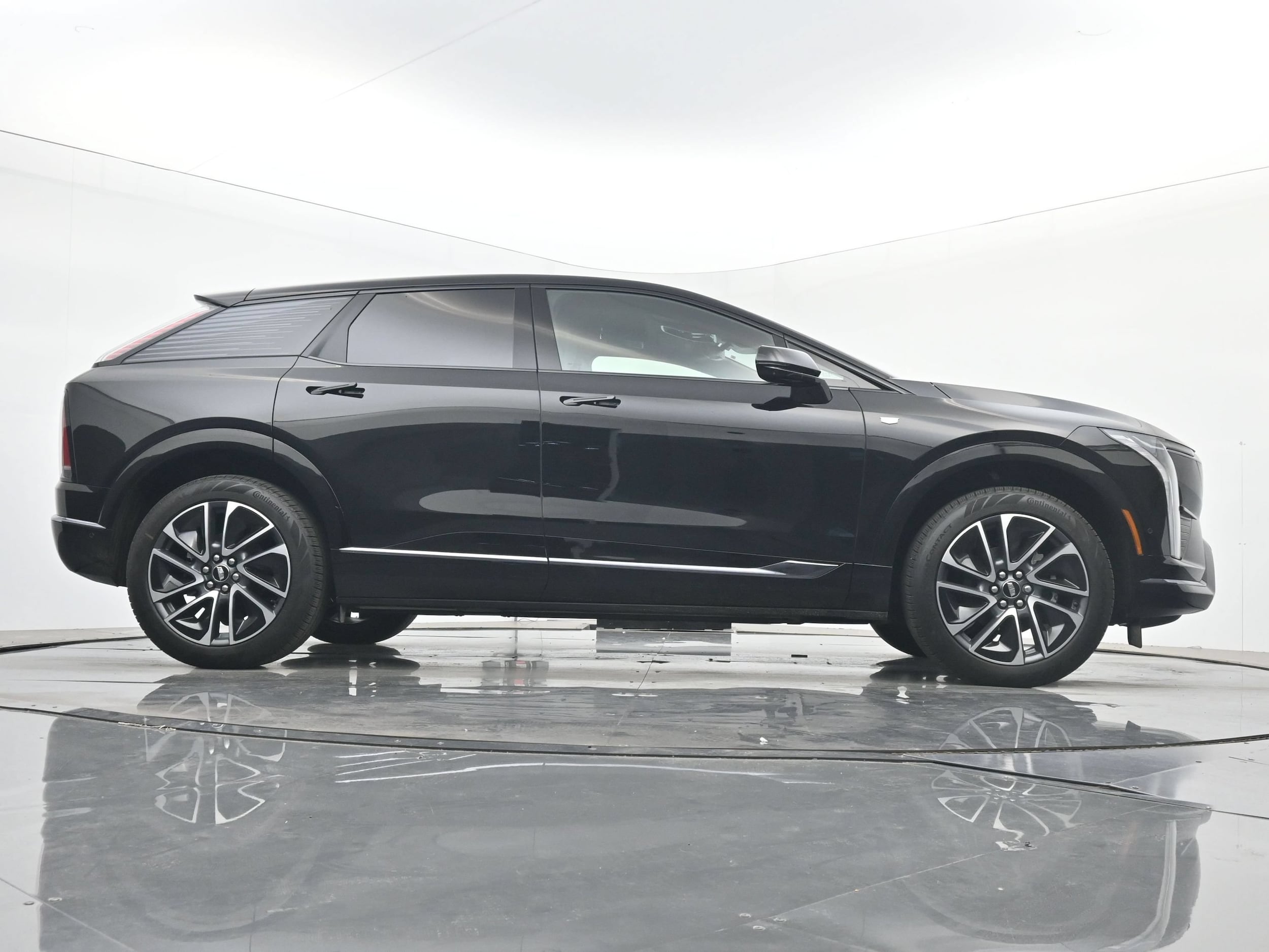 2026 Cadillac OPTIQ Sport - Photo 20