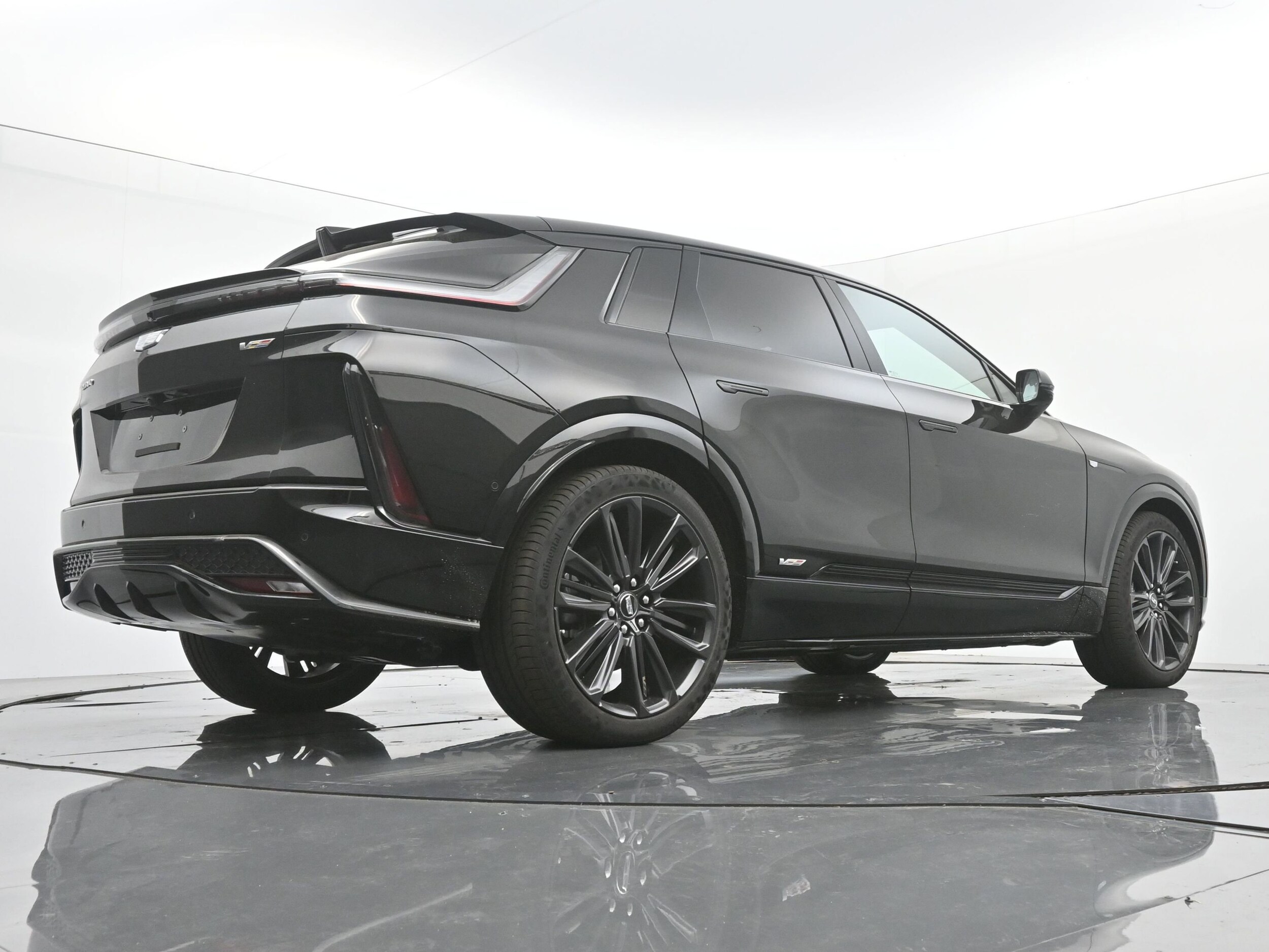 2026 Cadillac LYRIQ V Premium - Photo 19