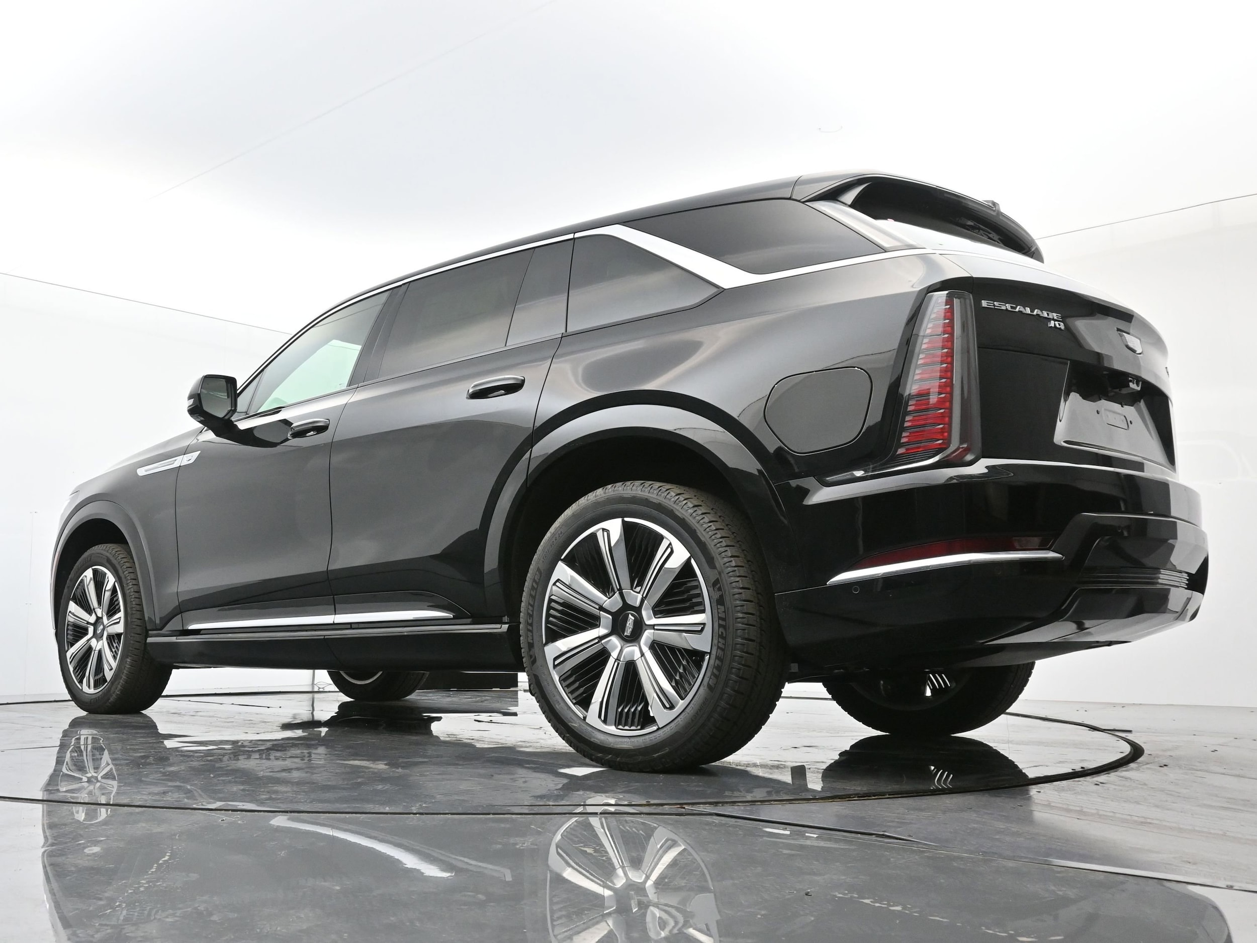 2025 Cadillac Escalade IQ Luxury 2 - Photo 17