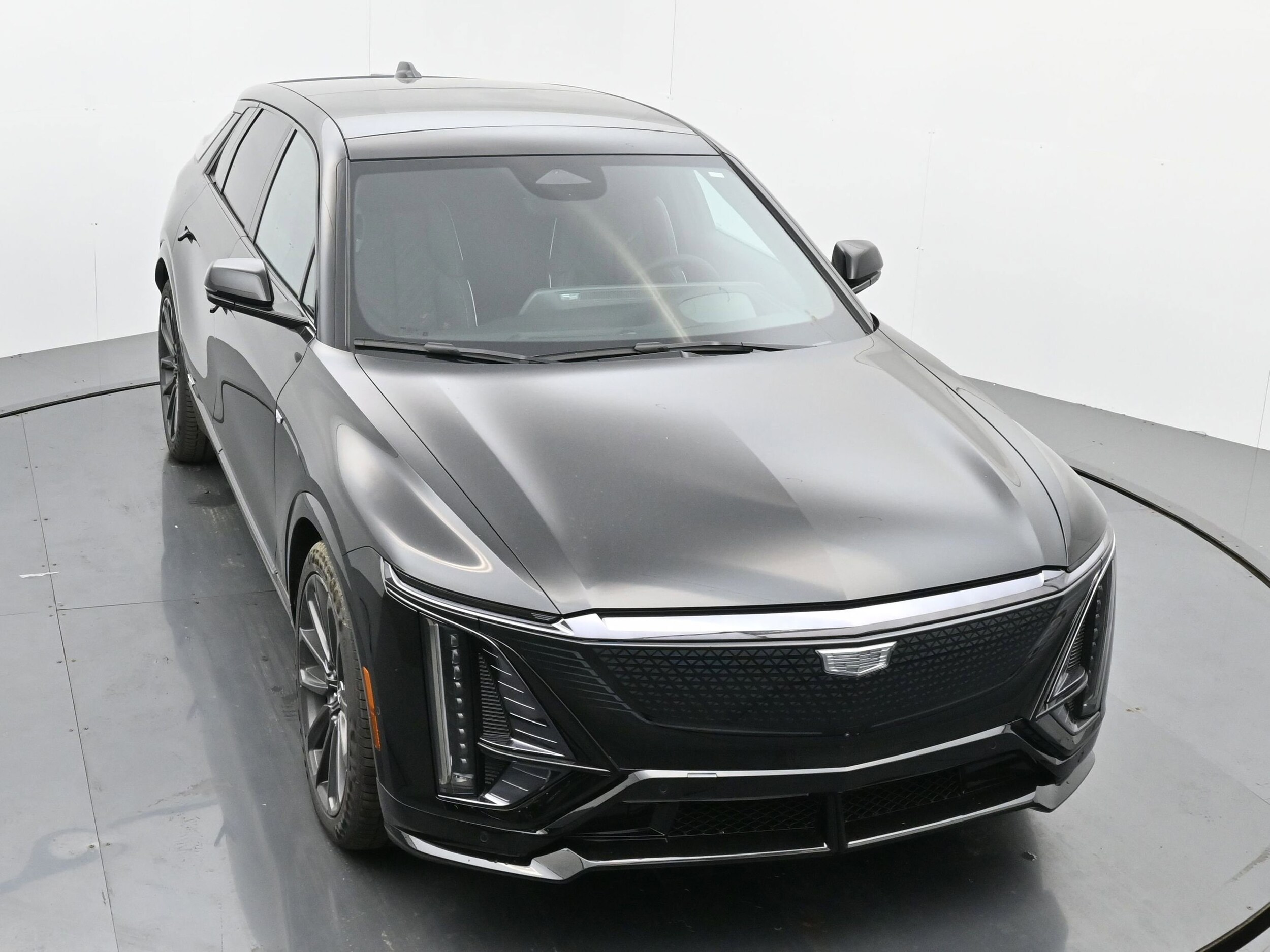 2026 Cadillac LYRIQ V Premium - Photo 30