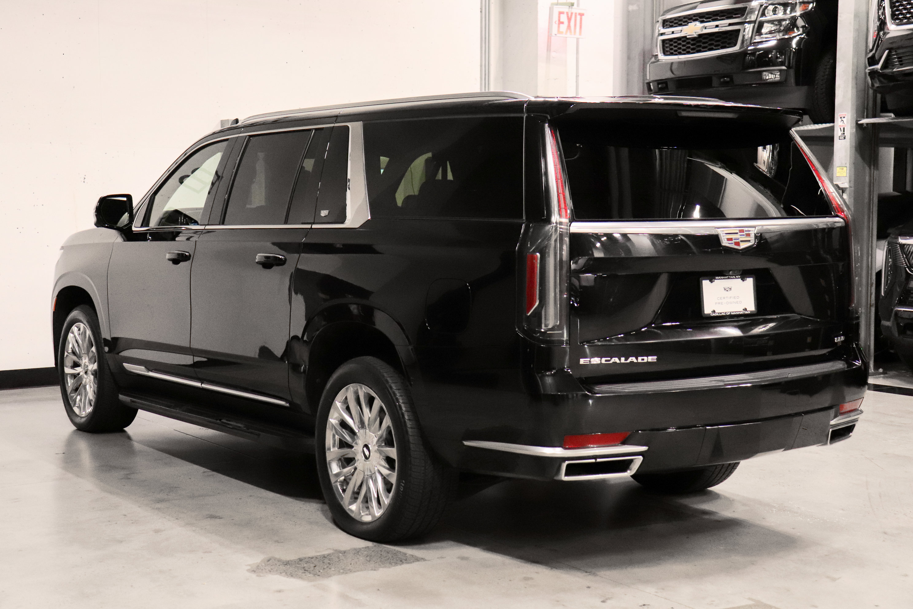 Used 2024 CADILLAC Escalade ESV Premium Luxury SUV