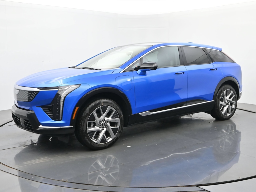 New 2026 CADILLAC OPTIQ Luxury SUV