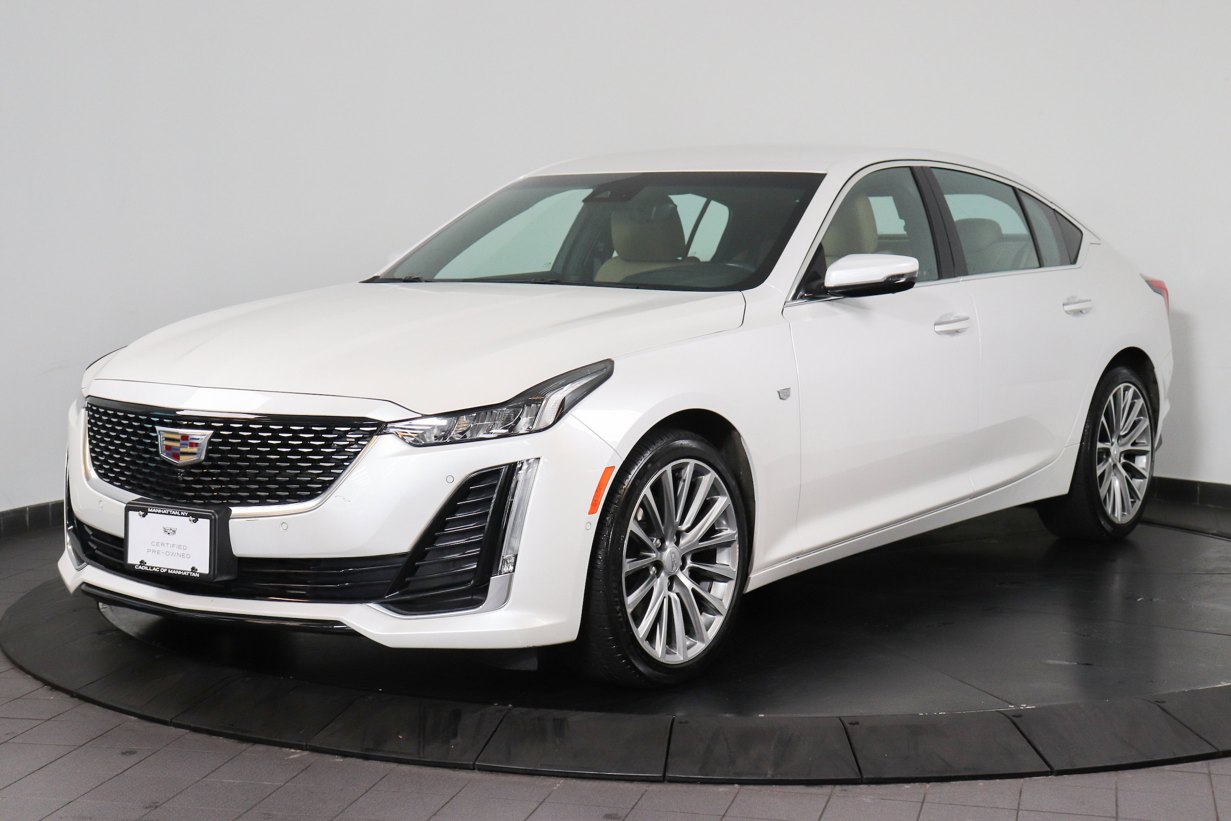 2023 Cadillac CT5 Luxury AWD's photo